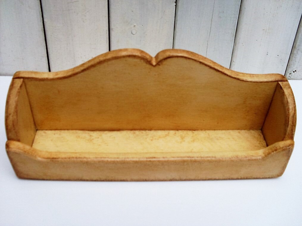 Primitive Shaped Wooden Candle Box 8