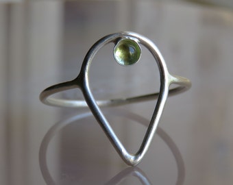 Peridot ring, Unique rings for her, Sterling silver peridot ring, Silver rings for women, Womens peridot ring