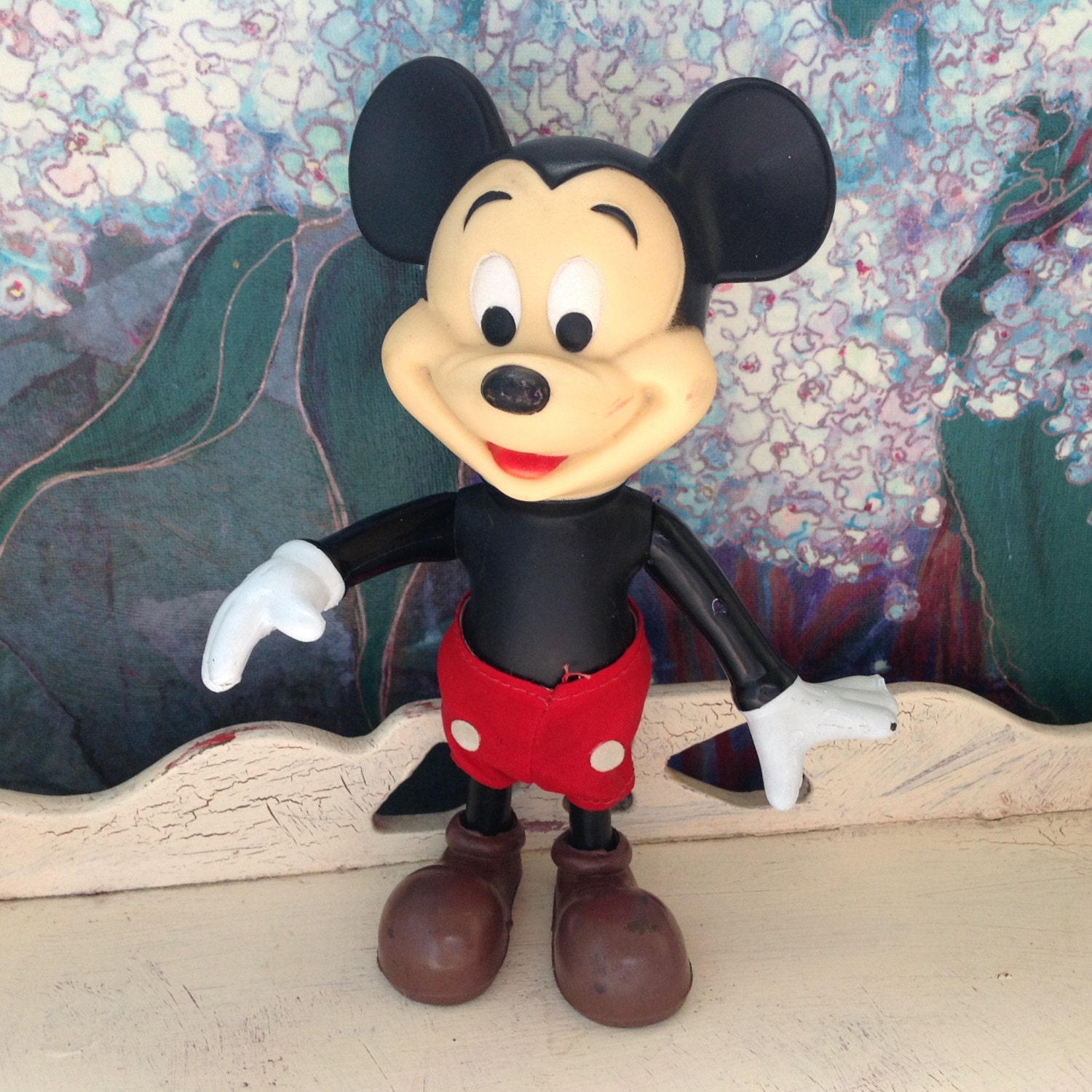 plastic mickey mouse figurine