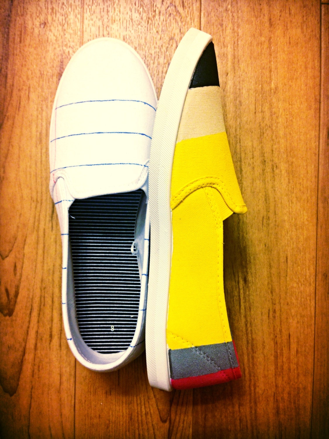 Pencil & notebook Paper Shoes