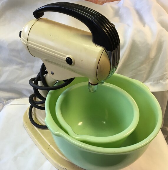 Vintage Sunbeam Mixmaster Jadeite Mixer by GenerationAntiques
