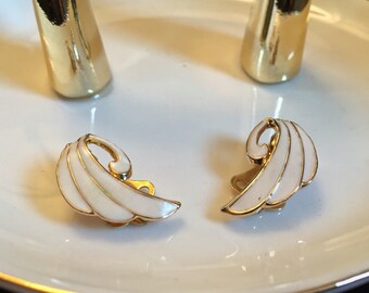 Vintage Leaf Earrings