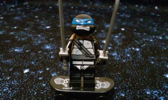 dark leonardo lego