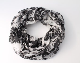 Sale - Nursing Scarf - Breastfeeding Cover- New Mom Gift - Infinity Scarf - Infinity Scarf - Breastfeeding Scarf - New Mom Survival Kit