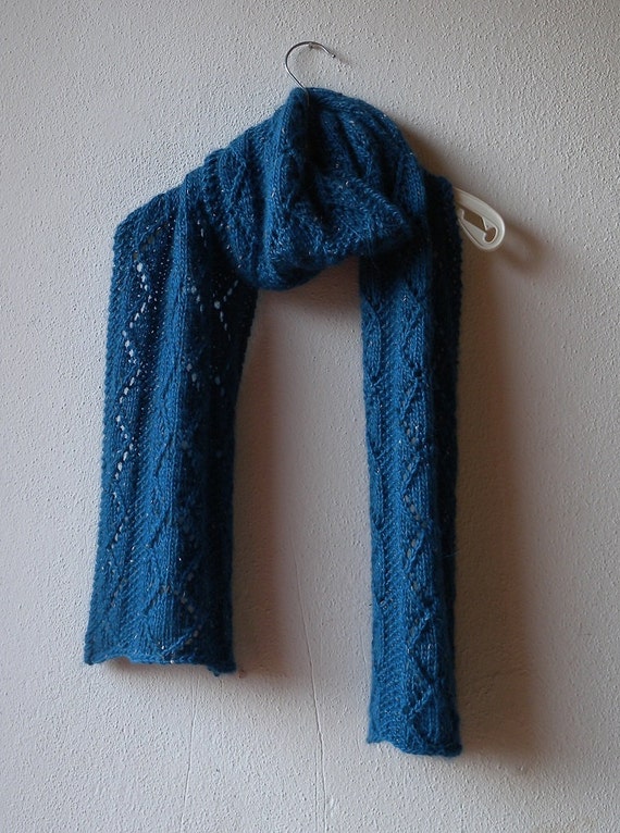 Knitting Pattern for lace scarf in bulky wool and alpaca yarn, unisex scarf f...