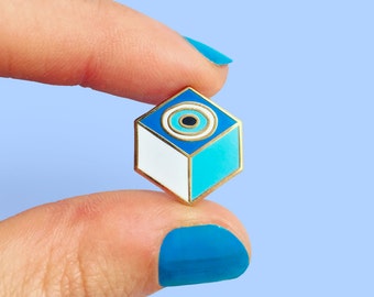 Kem Göz Evil Eye Pin