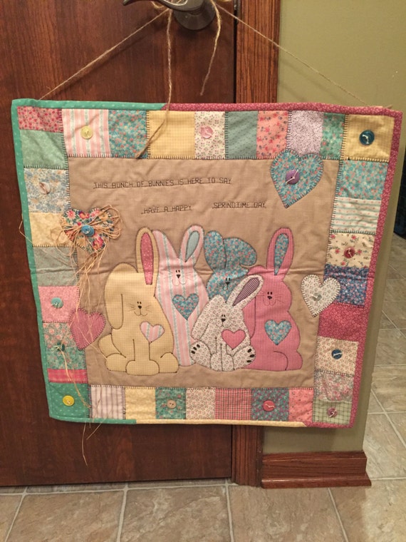 handmade-quilted-wall-hanging-for-easter