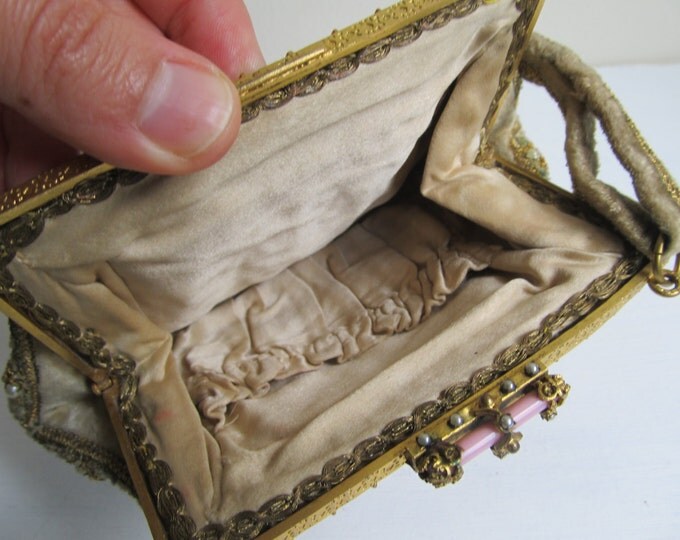 Antique French handbag, Belle Epoque era rare collectible purse, velvet top handle bag, soft pink green faux seed pearls ormulu frame