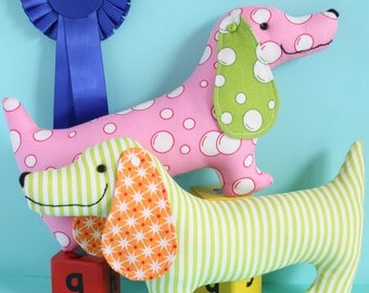 Best in show dog sewing pattern,sausage dog pattern, plush dog, toy sewing pattern, dog PDF, wiener dog, sausage dog, sausage dog toy,