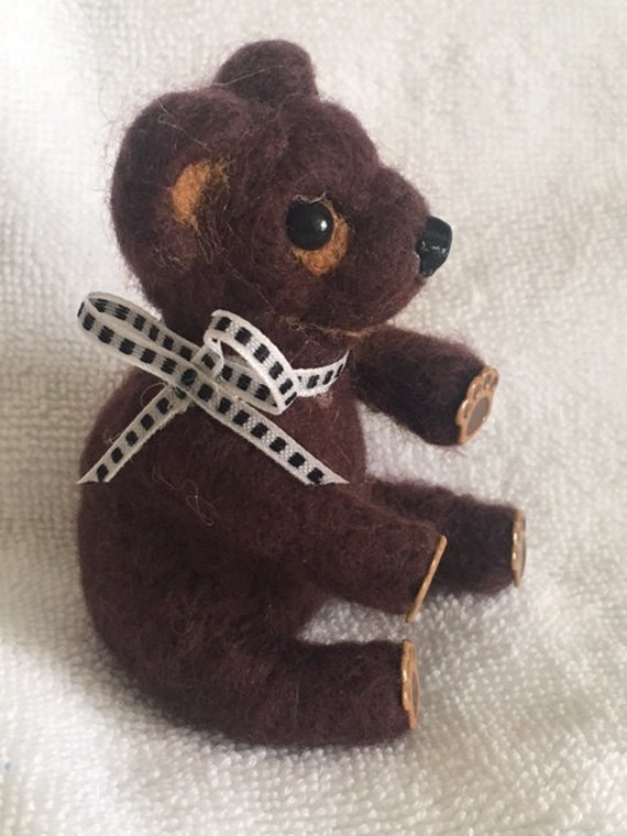 HONEY the needle felted brown bear