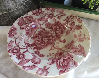 Johnson Brothers English Chippendale Rimmed Soup Bowl