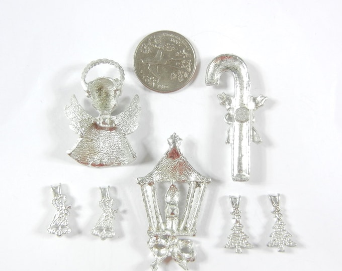 Lot of 7 Pewter Christmas Charms and Pendants