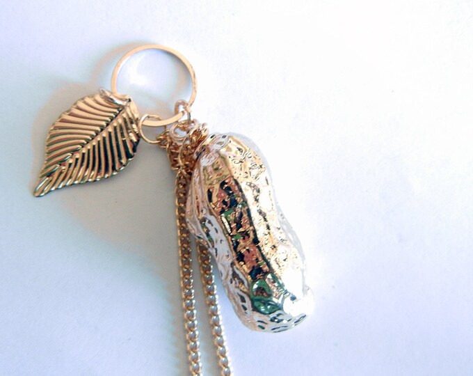 Dimensional Peanut Pendant Gold-tone with Leaf