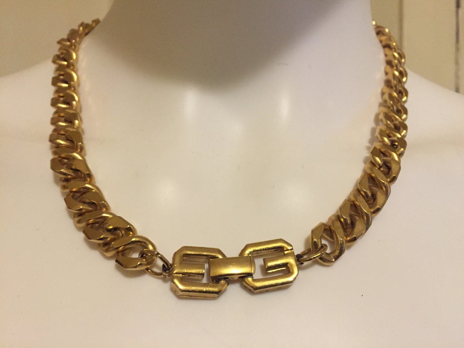 GIVENCHY vintage necklace gold chain logo clasp gg by AGORAPHOBE