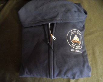 zipper hooded