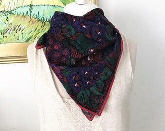 Vintage Cambridge Dry Goods Scarf 100% Cotton Purple Green Red Black Grape Pattern Head Wrap 1980s Fruit Theme Summer