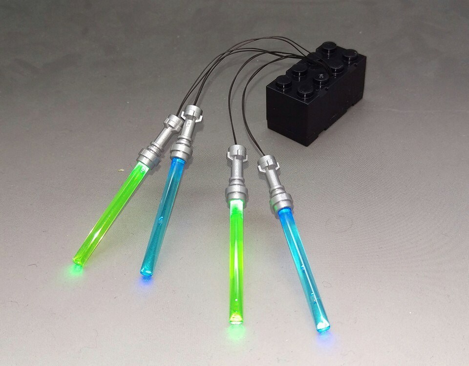 general grievous with 100 lightsabers