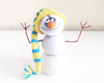 Christmas - Toys - Christmas gifts - Figurine - Felt doll - Handmade toys - Needle felting - Felt toys - Toy - Gifts for her - gifts for men