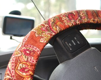 Steering Wheel Cover Red brown paisley patterned