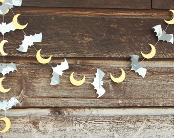 Bat Garland, Halloween Garland, Halloween Decoration, Halloween Party Decorations, Bat Bunting, Moons, Made to Order, 6 feet long