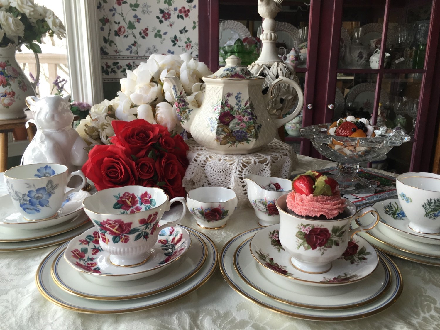English Mismatched Tea Set for 4 Red White Blue Tea Set