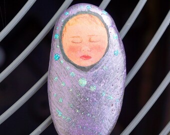 Hello Baby!Rock /Stone/Pebble Painting, Baby, Newborn Stone Art.Oil& acrylic painting on BLACK polished pebble. Costume painting available!