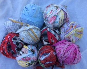 Rag Balls, 10 Balls, 5 Pounds, Rag Rug Balls, Vintage 1930s, Hand Stitched, Assorted Print Rag Balls, Colorful Prints