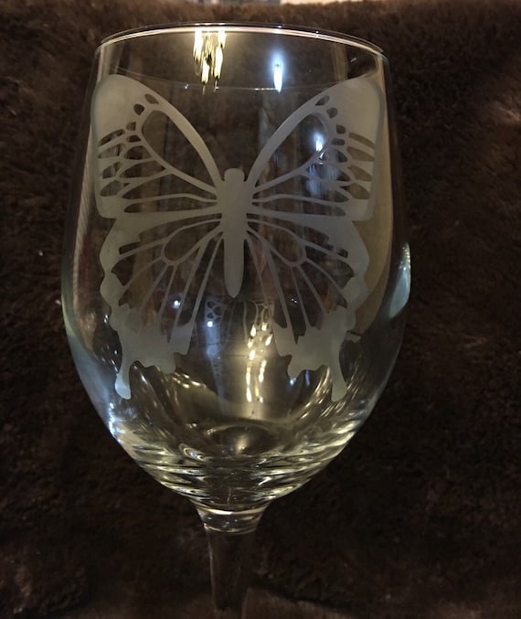 Etched Wine Glass Butterfly