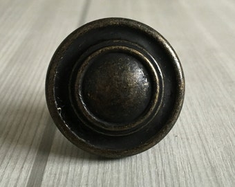 wooden cabinet knobs and pulls