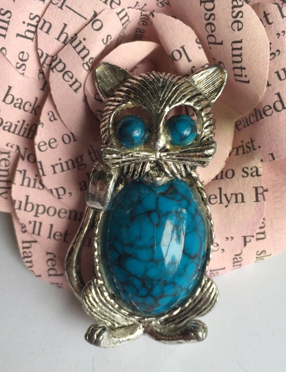 Gerrys Cat Pin Silver Tone Cat Pin With Turquoise Eyes