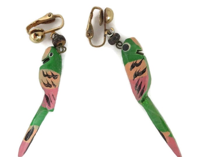 Green Parrot Earrings, Vintage Wood Parrot Dangling Clip-on Earrings