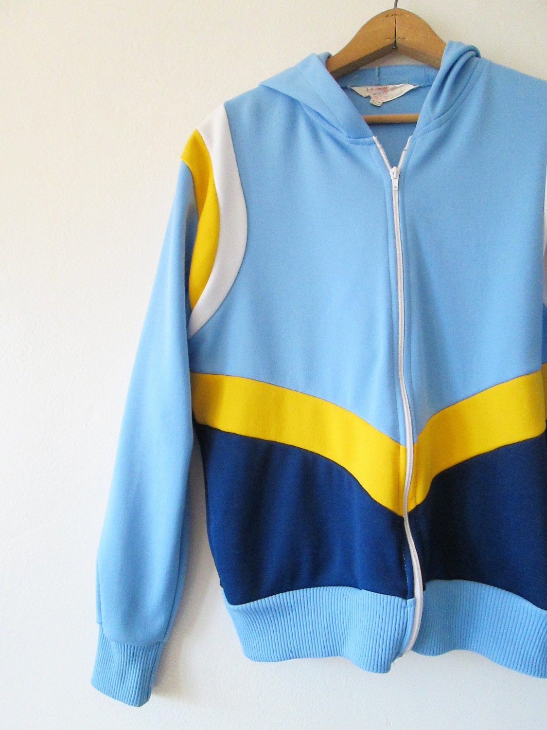 Vintage 1980s Blue Yellow Colorblock Chevron Hoodie Sz L