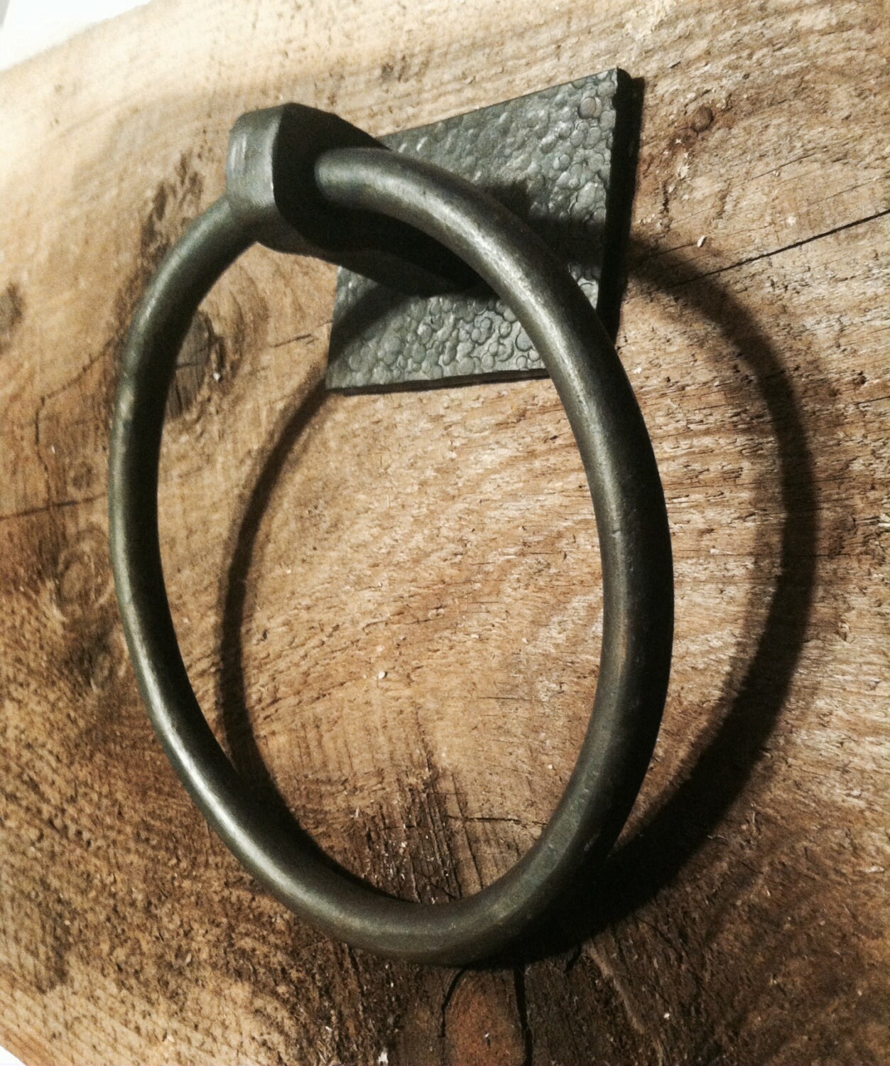 Iron Bathroom Decor Metal Towel Holder Hand Towel