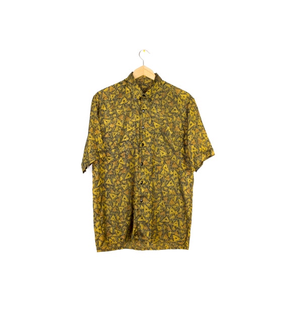 vintage mens gold button down shirt / short sleeve