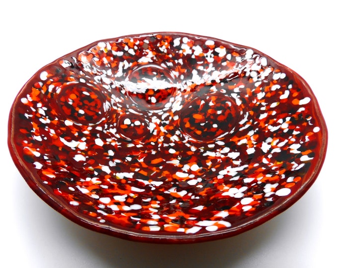 REDUCED Round red glass dish. Fused glass bowl in mixed red orange. Contemporary glass. Wedding anniversary birthday, housewarming gift idea