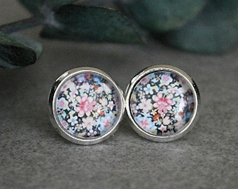 Flower Stud Earrings, Black Stud Earrings, Black Earrings, Black Post Earrings, Floral Earrings, Floral Stud Earrings, 10MM Earrings