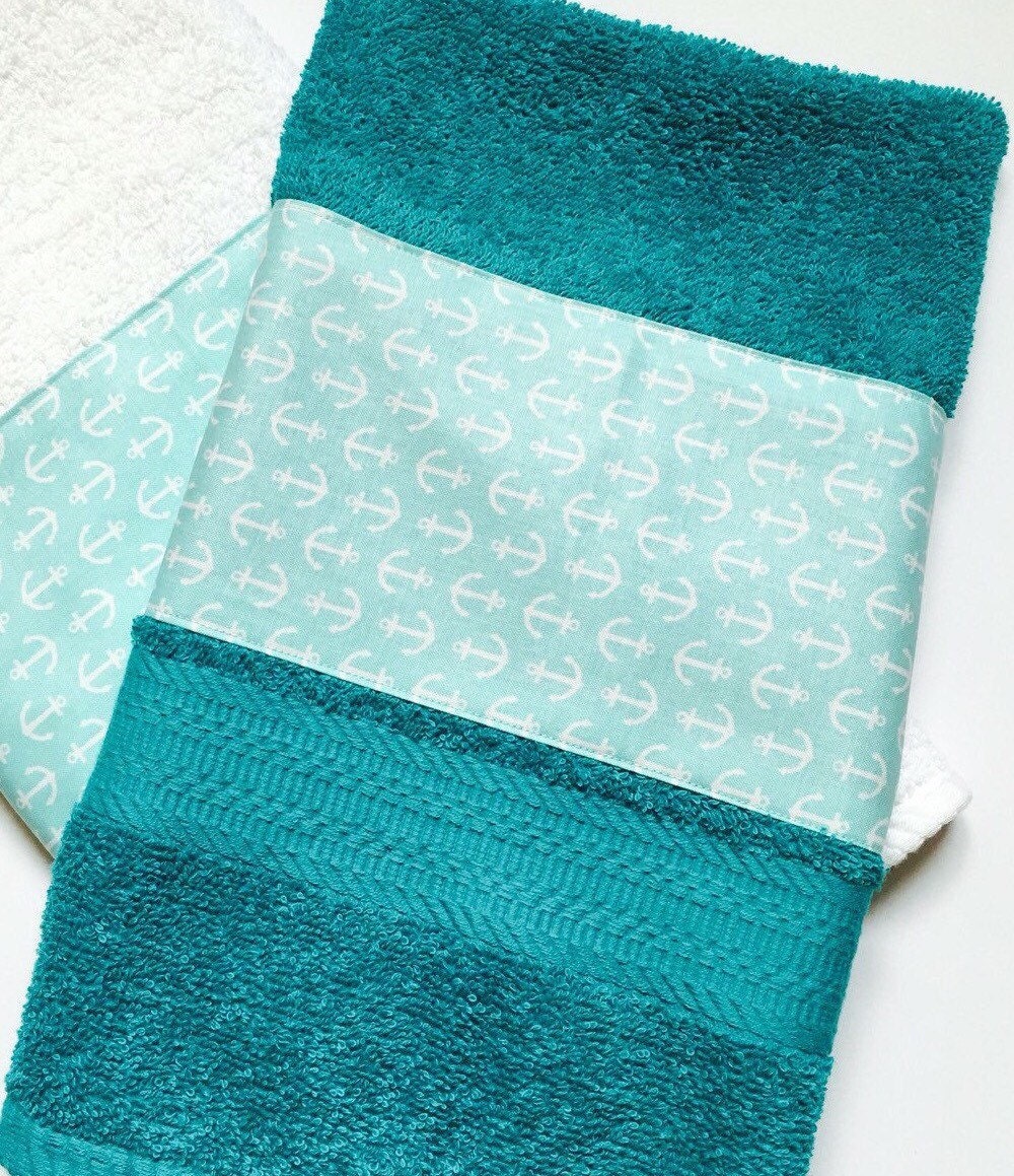 Nautical Towels Beachy Hand Towels Beach House Decor Anchor