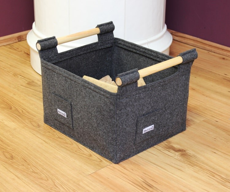 Felt Firewood Basket with Wooden Side Handles. log by stichhaltig