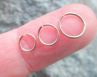 Very Tiny Gold Hoop, Very Small Thin Gold Cartilage Hoop, 4mm 5mm 6mm Gold Helix Hoop, 22 Gauge Gold Filled 6mm 5mm 4mm Piercing