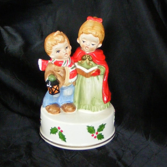 vintage inarco christmas musical figurine children carolers vintage inarco christmas musical figurine children carolers