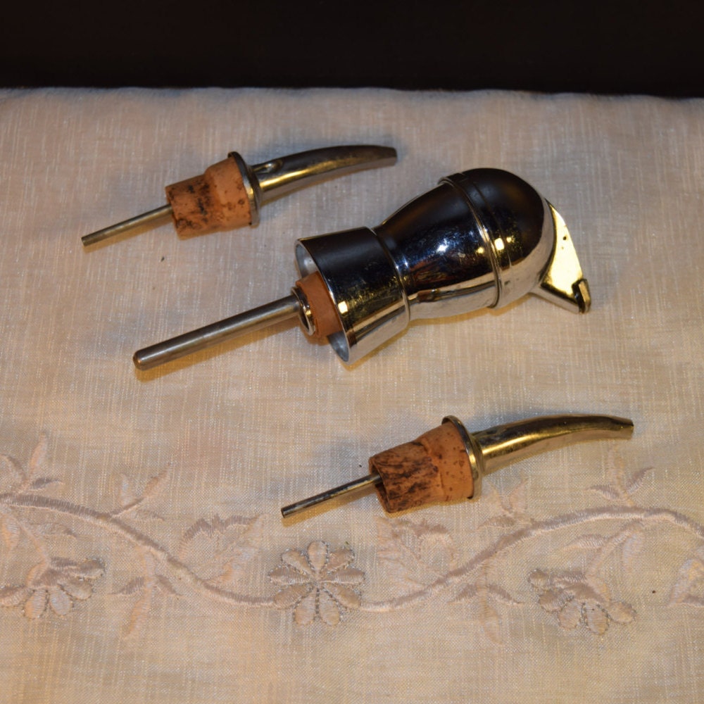 Metal Pour Spouts Vintage Liquor Pourer Dispenser Bottle