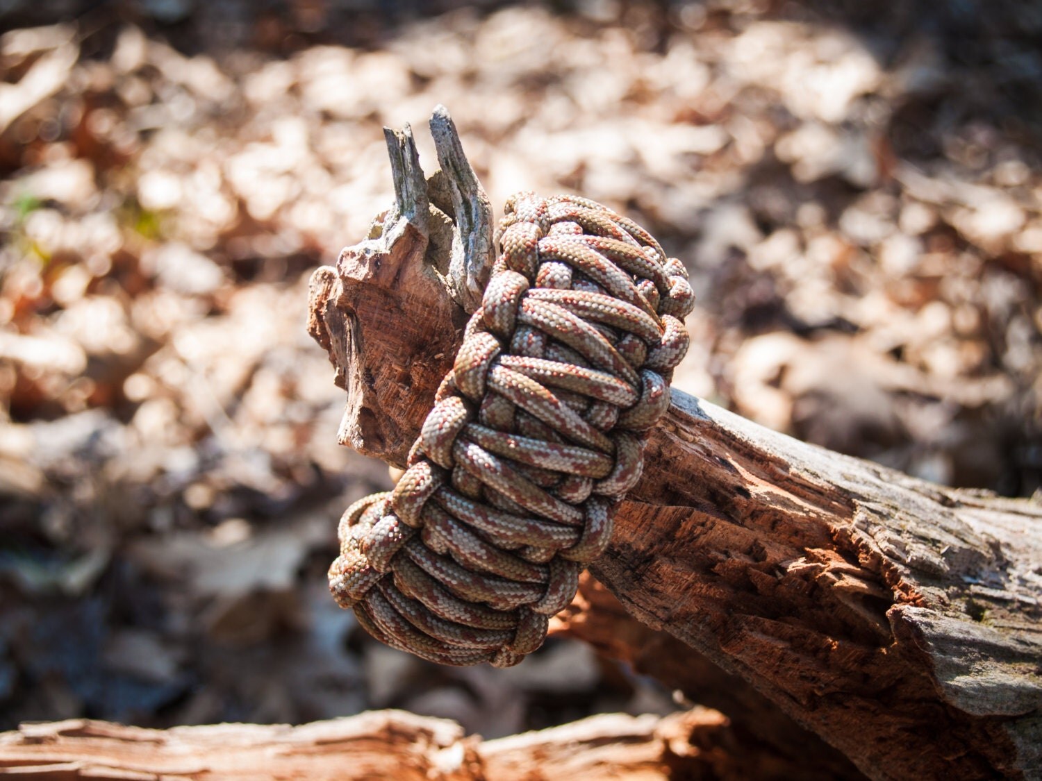 8 Copperhead Tan Camo Paracord Bracelet 550 by ParacordPlaits