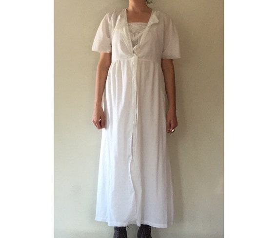 Vintage White Peignoir Set Bridal Long Nightgown and Robe