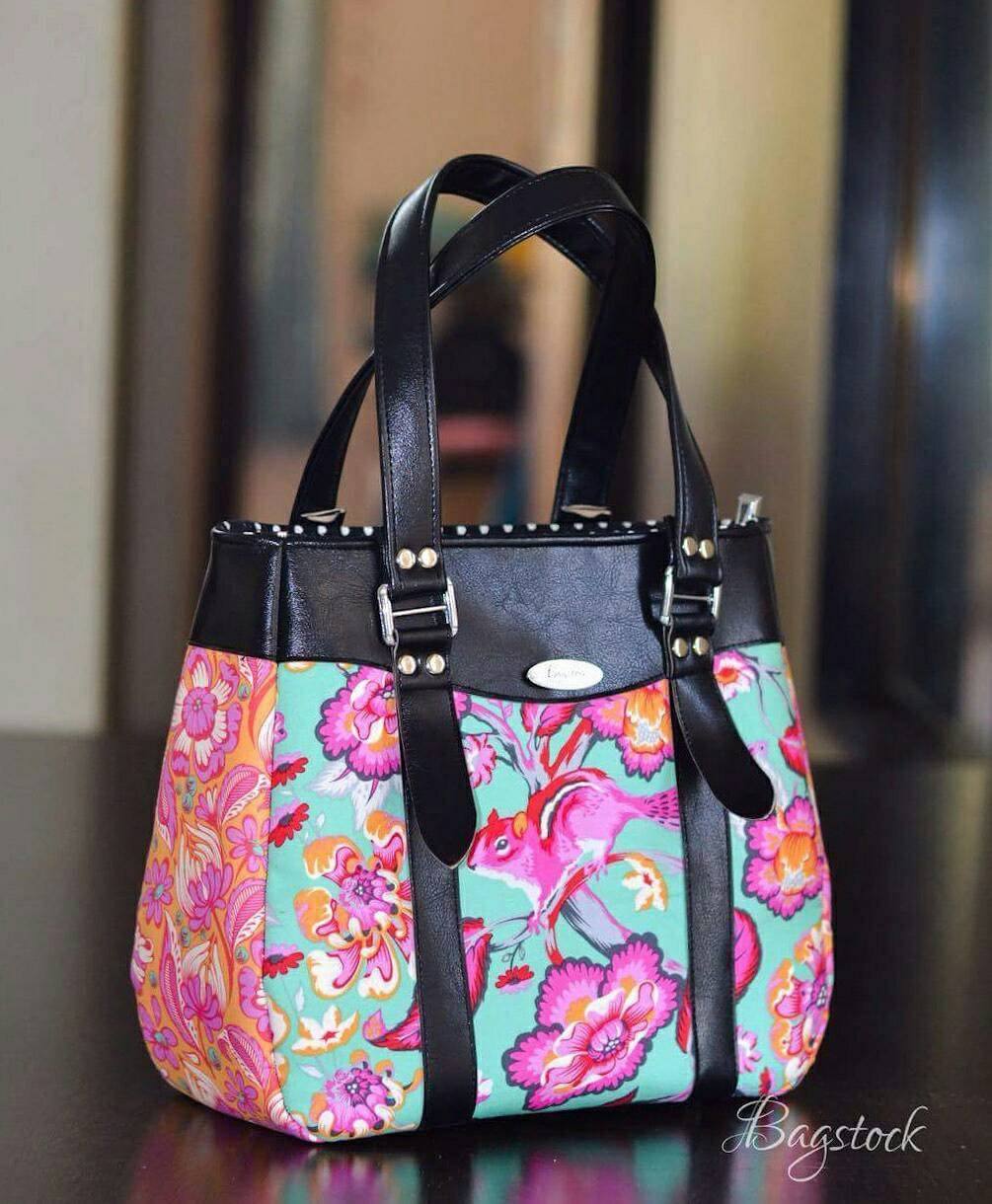 Tula pink chipper Handbag Black leather purse Bagstock Evelyn