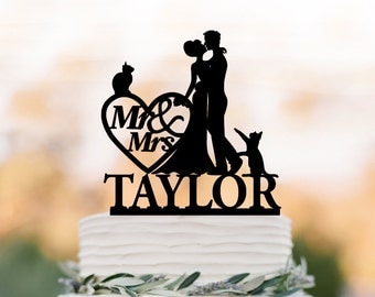 Personalized Wedding Cake topper with Cat, Wedding cake topper mr and mrs. Bride and groom Customized name funny cake topper
