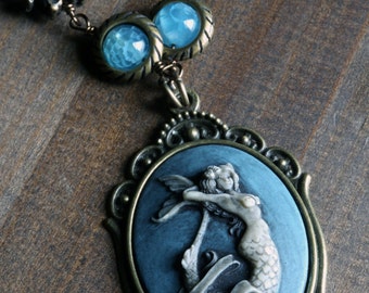 Neo Victorian Style Jewelry - Necklace - Blue Mermaid Cameo - Antique bronze