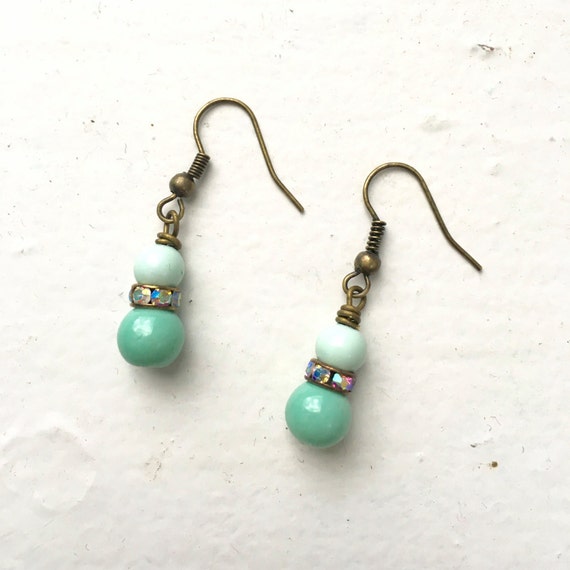 Light Mint Earrings mint green earrings by TheVintageWallflower