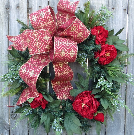 Items similar to Elegant Christmas Wreath - Formal Christmas Decor, Red ...