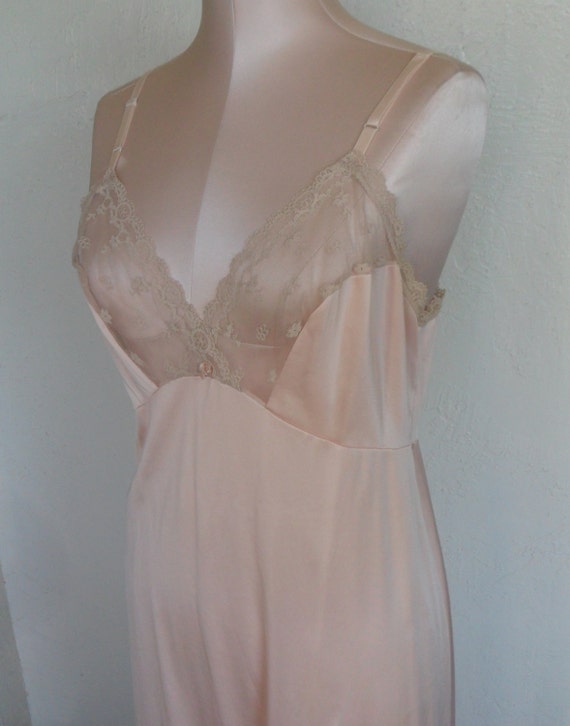 Vintage Full Slip Pink Nylon Size 36 Montgomery Ward