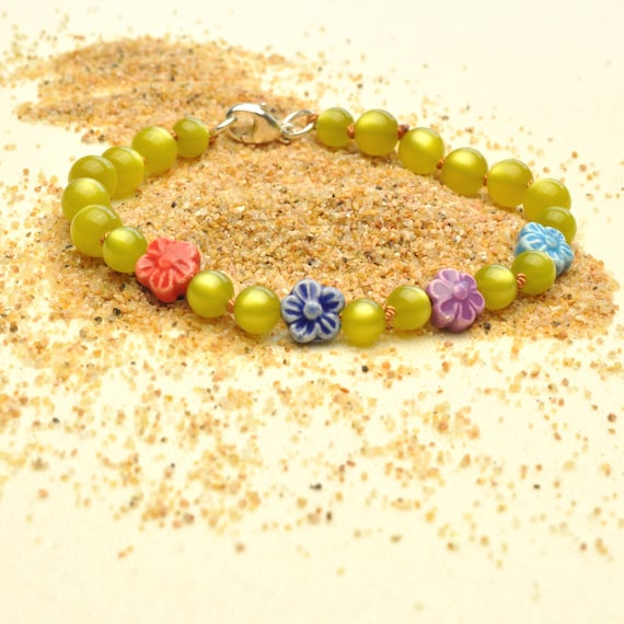 Mixed Peruvian Flowers Bracelet